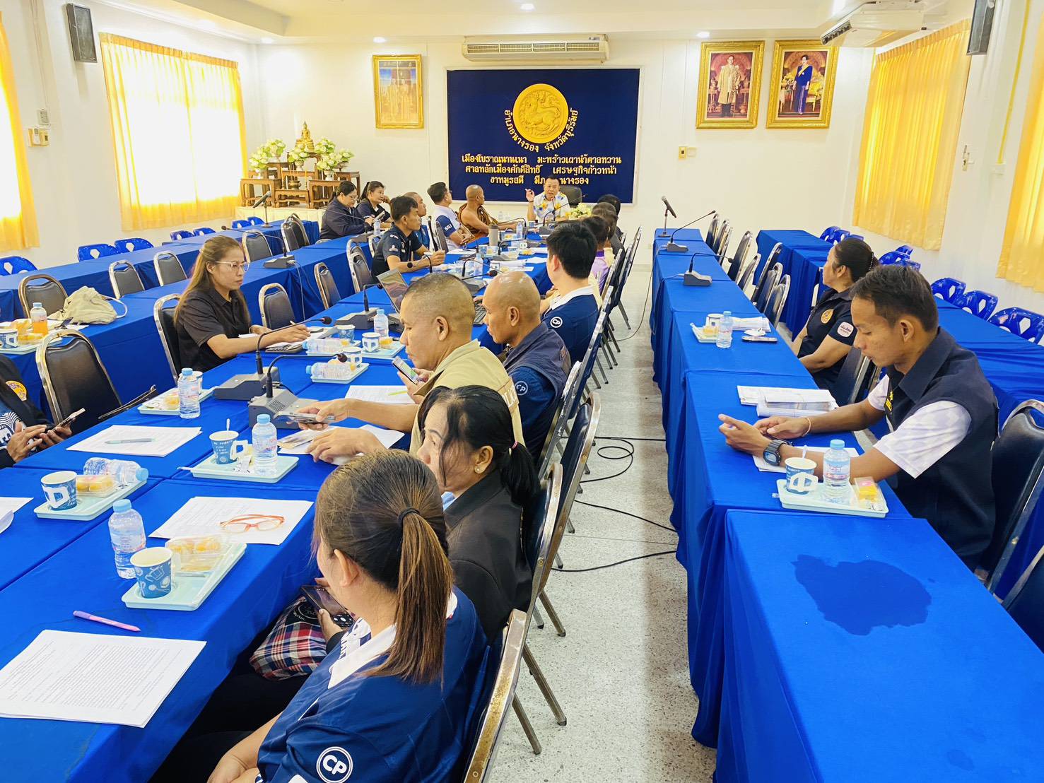 CDD Nangrong : NR 7 Plus GROWTH TEAM พช.นางรอง  ร่วมประชุมโครงการ การรวมพลัง รักศรัทธา แก้ไขปัญหายาเสพติดแบบบูรณาการอำเภอนางรอง  กิจกรรมหลักการบำบัดฟื้นฟูผู้เสพและผู้ติดยาเสพติด ในศูนย์บำบัดอำเภอ ประจำปีงบประมาณ 2569 อำเภอนางรอง จังหวัดบุรีรัมย์ 